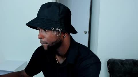 Dylan Taylor online show from October 5, 4:21 am