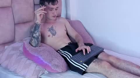 ---DYLAN--- online show from March 6, 2:19 am