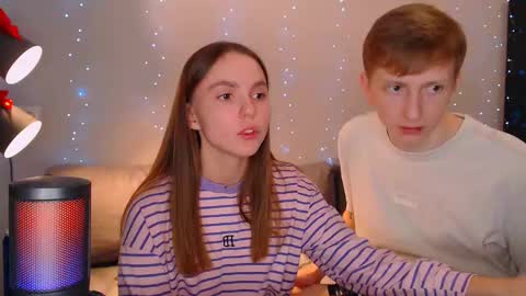 Snapshot of dyrinda chatting on December 22, 10:58 pm Julia and Dima online show from December 22, 10:58 pm