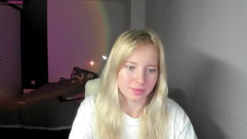 fansly - yourbestbaby online show from December 29, 5:42 am