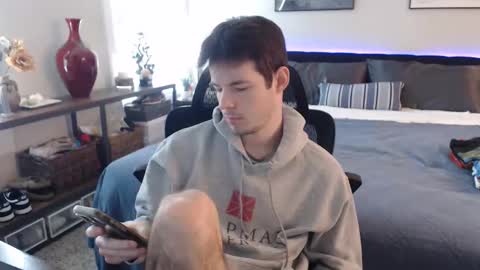 Alex online show from May 7, 7:31 pm