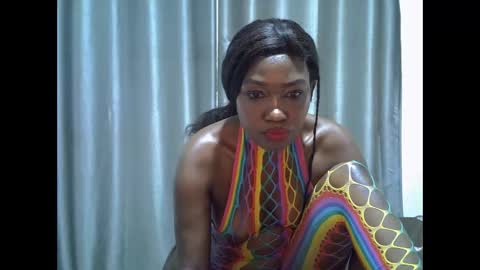 Snapshot of east_queen chatting on September 13, 9:12 am east_queen online show from September 13, 9:12 am