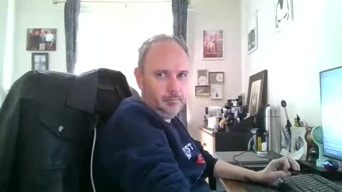 Snapshot of eastmidssoul chatting on September 25, 8:43 am eastmidssoul online show from September 25, 8:43 am