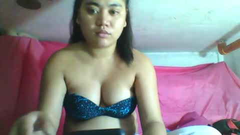 eatallucanpussypinay online show from October 15, 11:38 pm