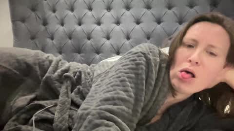 Nadia Ferreira  online show from February 26, 4:49 pm