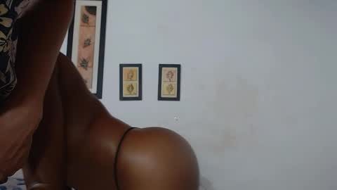 Laraand Drake online show from February 17, 9:56 am