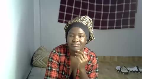 Queen online show from March 29, 12:34 am