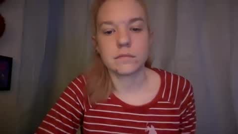 Snapshot of ebony8ivory chatting on March 2, 3:13 am americnbarbie online show from March 2, 3:13 am