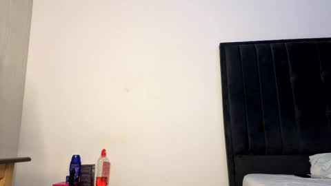 Arya online show from November 2, 3:06 am