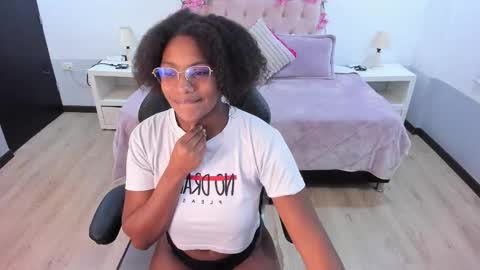 ebony_fantasy2 online show from October 10, 12:11 pm