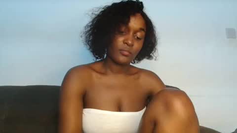 Snapshot of ebony_ghoddes chatting on September 23, 2:27 am ebony online show from September 23, 2:27 am