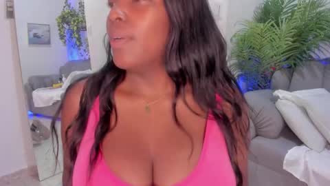 Snapshot of ebony_katterin chatting on September 14, 2:40 pm ebony_katterin online show from September 14, 2:40 pm