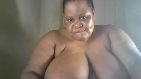 Snapshot of ebony_magixs chatting on September 29, 9:41 am ebony_magixs online show from September 29, 9:41 am