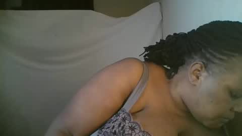 ebony_magixs online show from April 5, 8:39 pm