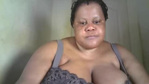 Snapshot of ebony_magixs chatting on October 17, 2:59 am ebony_magixs online show from October 17, 2:59 am
