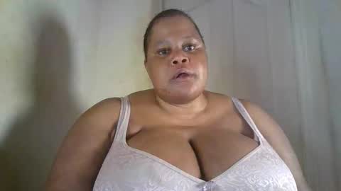 Snapshot of ebony_magixs chatting on September 25, 5:58 am ebony_magixs online show from September 25, 5:58 am