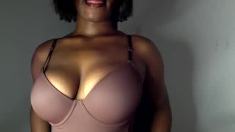 delilah online show from March 27, 6:53 pm