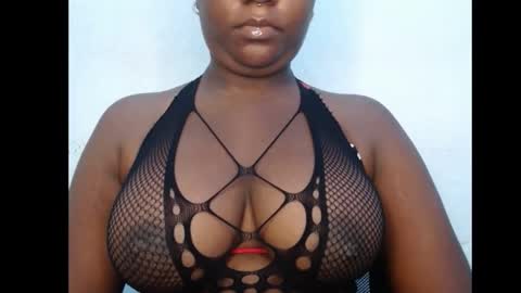 Snapshot of ebony_sexy_queen chatting on October 19, 6:40 am Racheal online show from October 19, 6:40 am