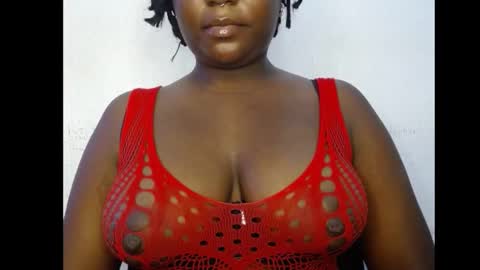 Snapshot of ebony_sexy_queen chatting on October 15, 7:15 pm Racheal online show from October 15, 7:15 pm
