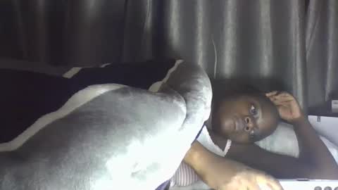 Snapshot of ebony_tasha chatting on February 26, 6:15 pm tasha online show from February 26, 6:15 pm