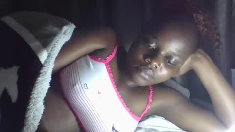 Snapshot of ebony_tasha chatting on February 27, 10:09 pm tasha online show from February 27, 10:09 pm