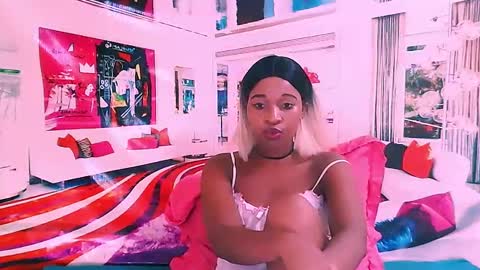 Tamia online show from February 20, 6:46 pm