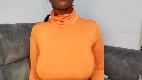Snapshot of ebonycandymelani chatting on March 2, 9:54 pm Ebony Melanie online show from March 2, 9:54 pm