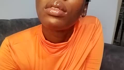 Snapshot of ebonycandymelani chatting on March 10, 10:24 pm Ebony Melanie online show from March 10, 10:24 pm