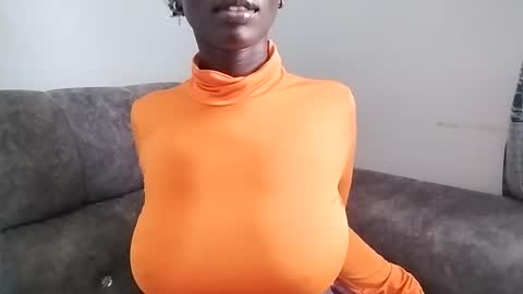 Snapshot of ebonycandymelani chatting on March 9, 11:58 am Ebony Melanie online show from March 9, 11:58 am