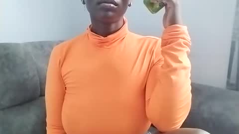 Snapshot of ebonycandymelani chatting on March 10, 11:23 am Ebony Melanie online show from March 10, 11:23 am