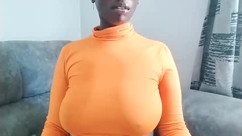 Snapshot of ebonycandymelani chatting on March 12, 11:53 am Ebony Melanie online show from March 12, 11:53 am