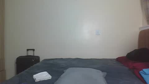 Snapshot of ebonydreamgirl_ chatting on October 19, 8:35 pm ebonydreamgirl_ online show from October 19, 8:35 pm