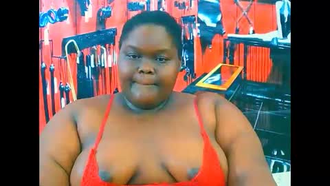 ebonyhotbuns4u2luv online show from November 1, 7:35 pm