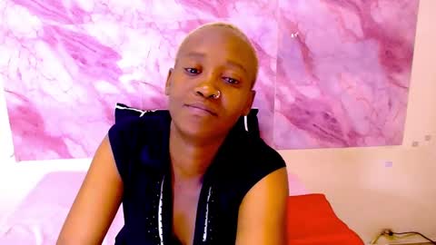 Snapshot of ebonyolive69 chatting on October 19, 5:28 pm Cindy online show from October 19, 5:28 pm
