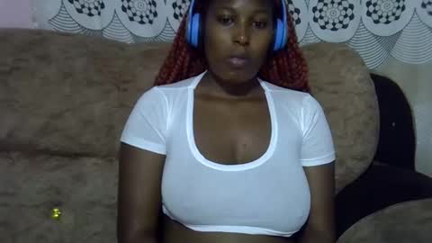 pretty online show from April 10, 1:16 pm