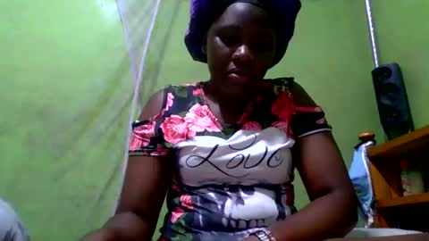 Toto online show from November 17, 1:13 pm