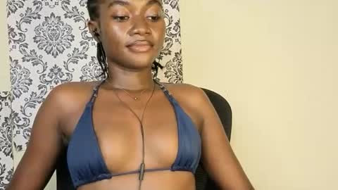 Snapshot of ebonyx_kokox chatting on October 8, 7:20 pm ebonyx_kokox online show from October 8, 7:20 pm