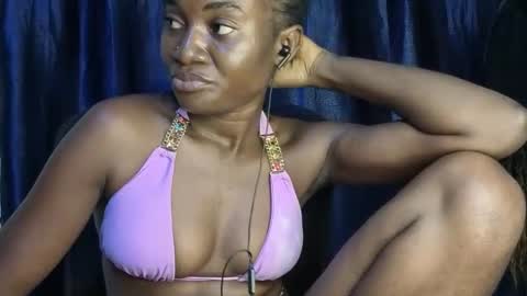Snapshot of ebonyx_kokox chatting on September 27, 5:00 pm ebonyx_kokox online show from September 27, 5:00 pm