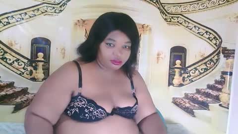 CoCo online show from November 11, 6:43 pm