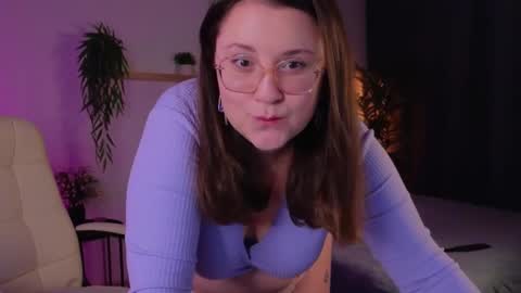      online show from September 18, 9:19 pm