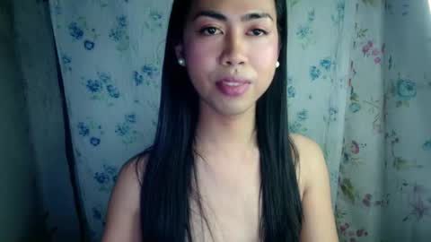 eddfox001 online show from April 3, 3:52 pm