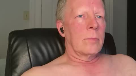 Eddy online show from March 9, 2:27 am