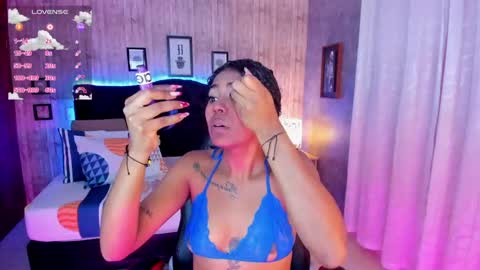 Snapshot of edelaine_rogers chatting on January 12, 7:21 pm ede online show from January 12, 7:21 pm