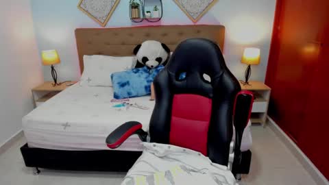 ede online show from November 15, 6:59 am