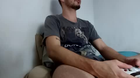 Snapshot of eden_glock chatting on January 10, 4:33 am Hey my name is Eden     follow me IG ede glock online show from January 10, 4:33 am