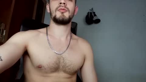 Snapshot of eden_glock chatting on March 11, 7:03 am Hey my name is Eden     follow me IG ede glock online show from March 11, 7:03 am