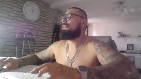 edgarram83 online show from October 29, 6:41 pm