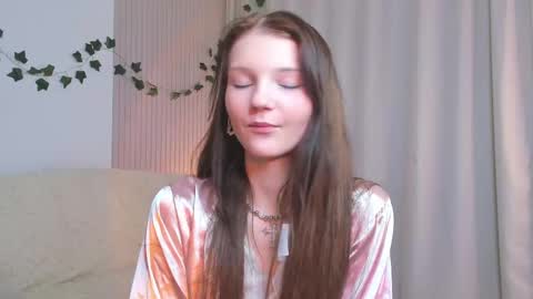 Lisa  online show from March 2, 12:42 am