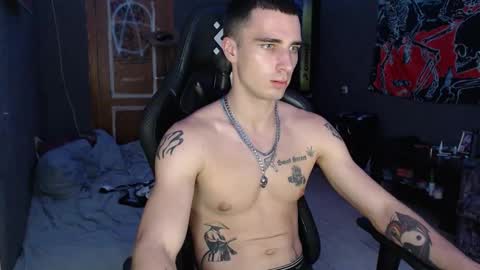 Eduar online show from September 12, 6:10 pm