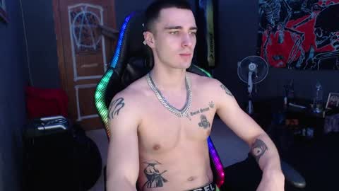 Eduar online show from January 21, 6:02 pm